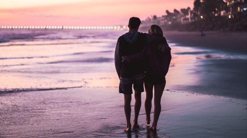 Pair on the seashore