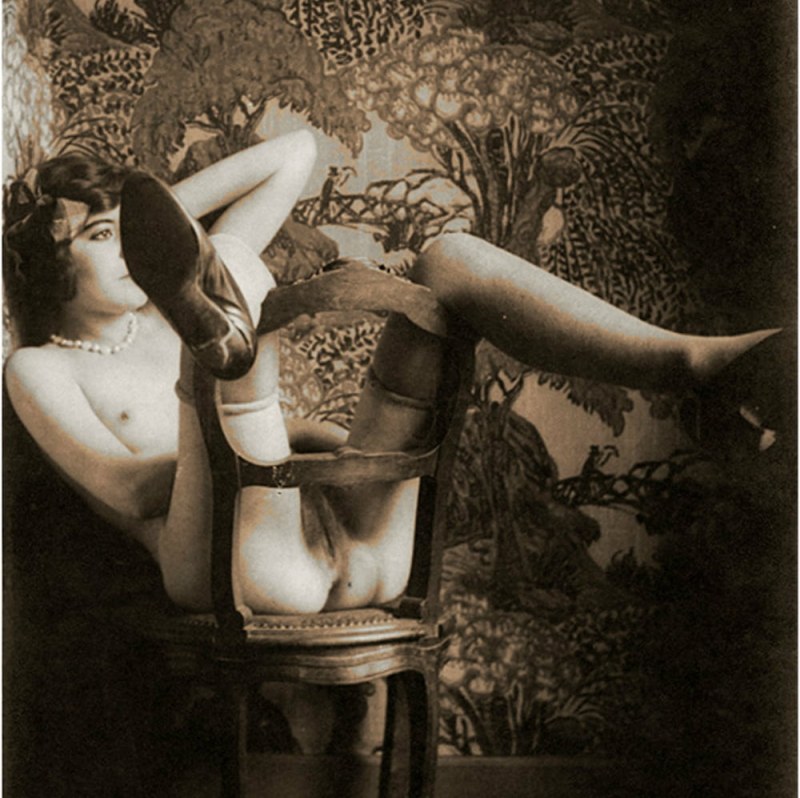 Voyeurists retro vintage