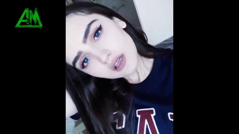 Plum cuban in light syrup