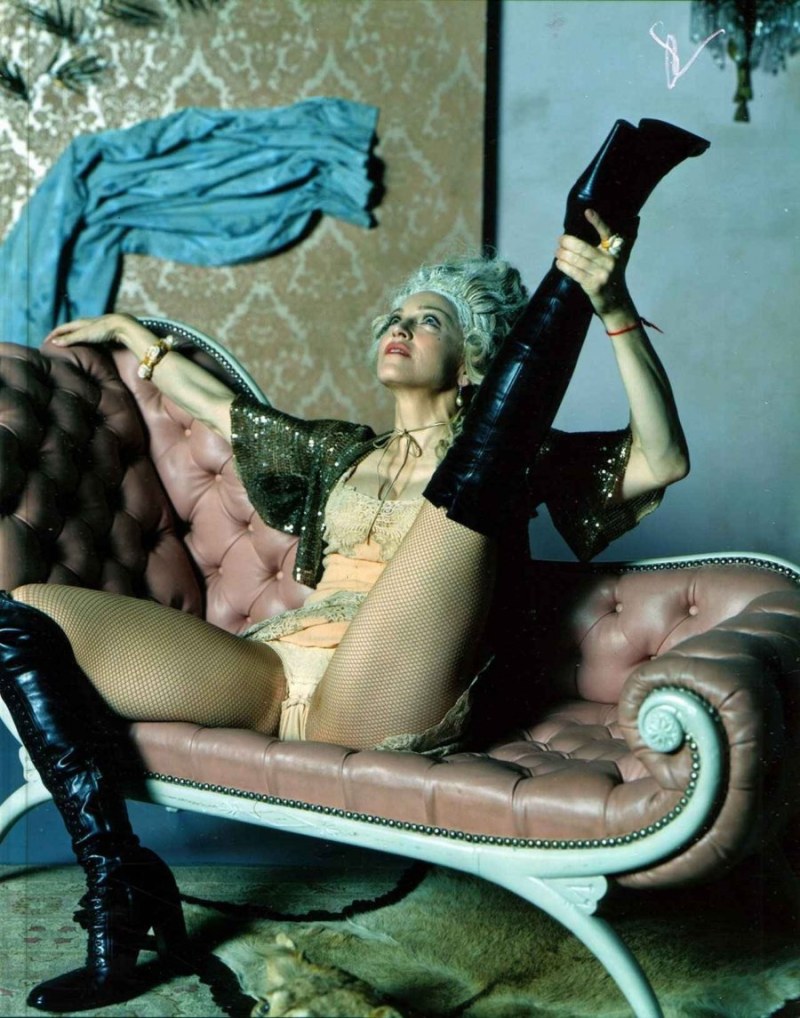 Naked celebrities men and women