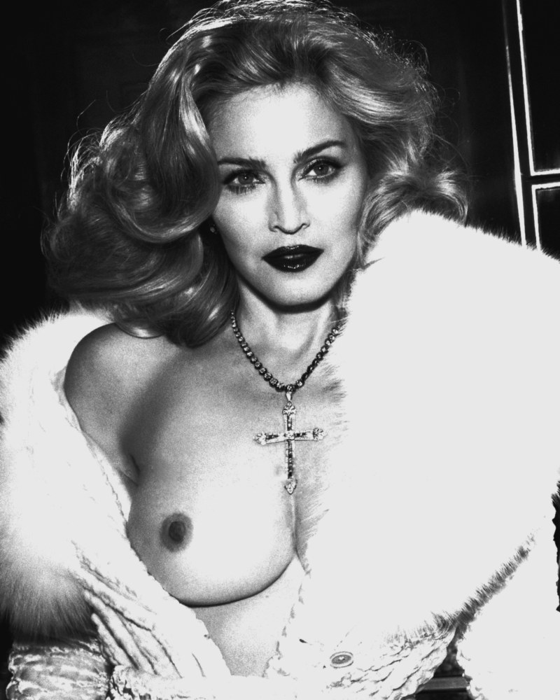 Trued naked Madonna