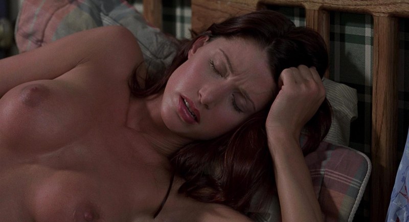 Maggie Jillenhale Naked in the film