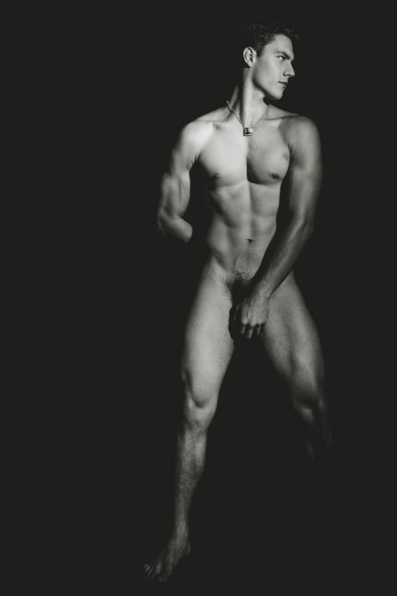 Erotic pictures of men