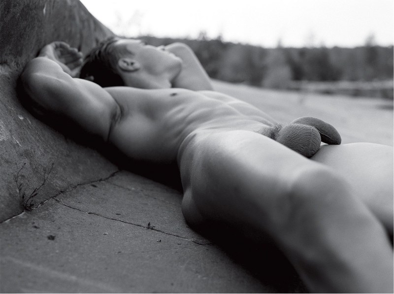 Naked men blackly white