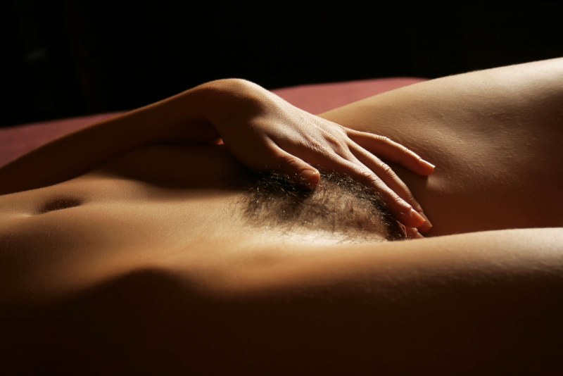 Women with big pubis