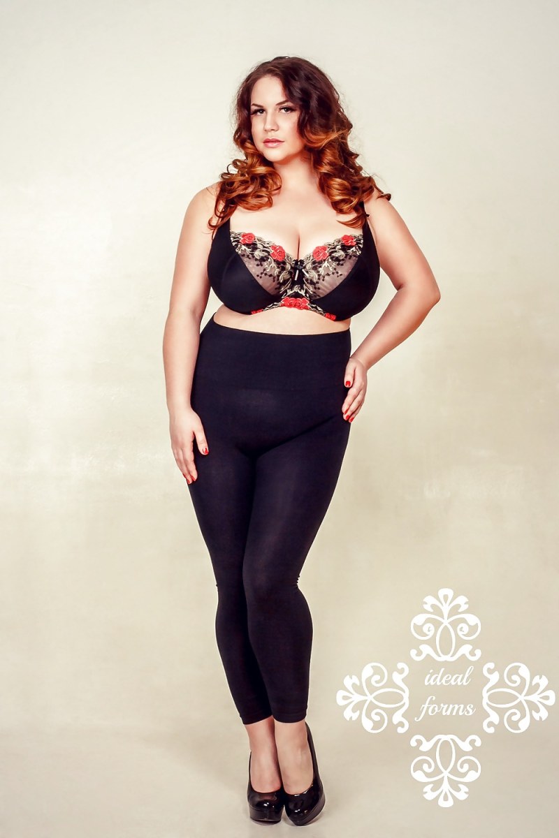 Inna kulin model plus