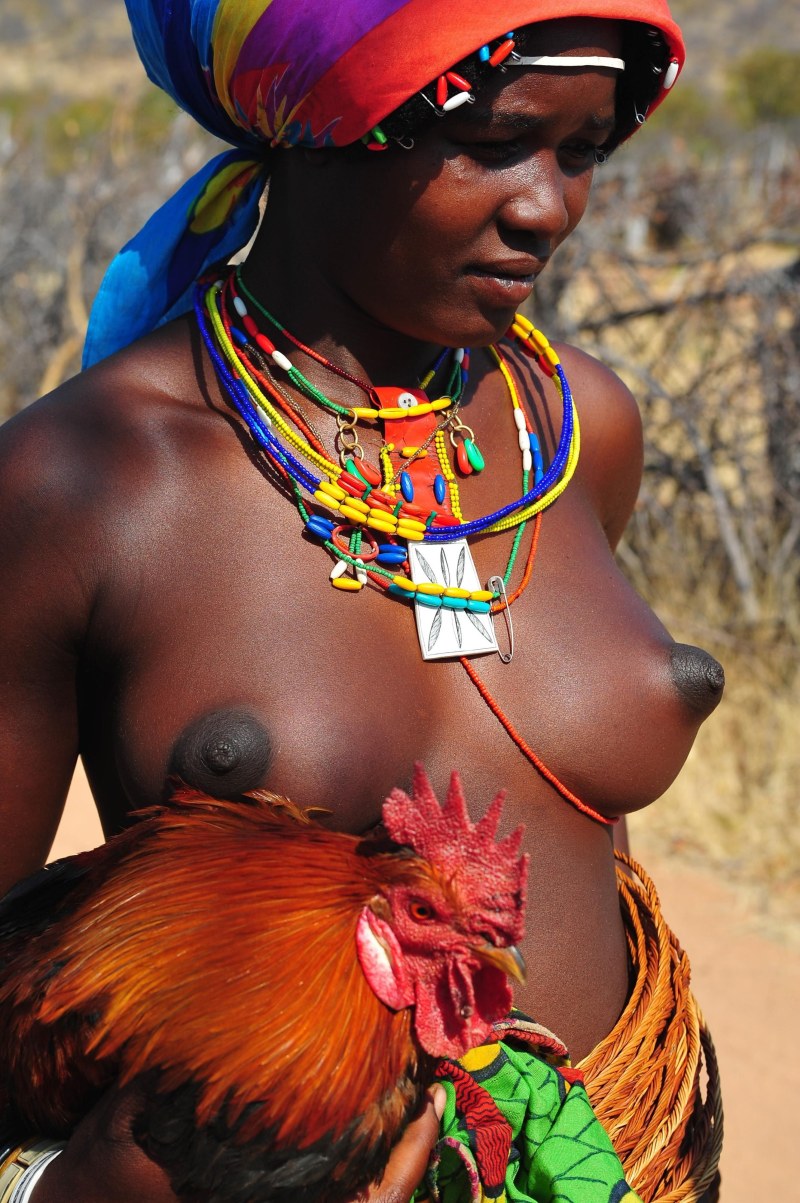 Senegal women naked