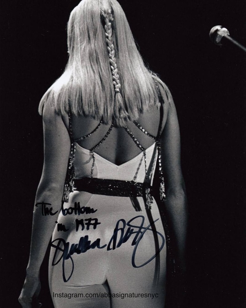 Agneta Feltskog in Bikini