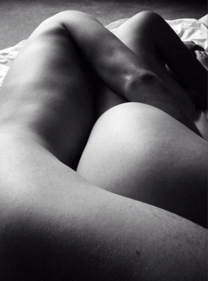 Malena Morgan takes off panties