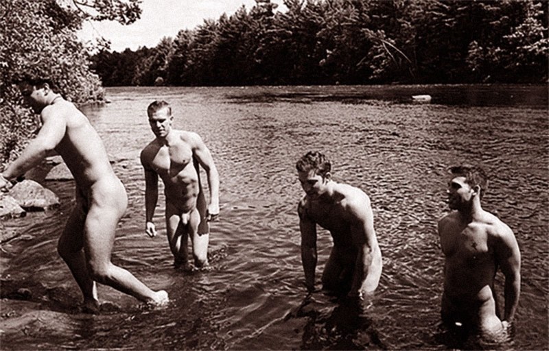 Retro women's beach naked