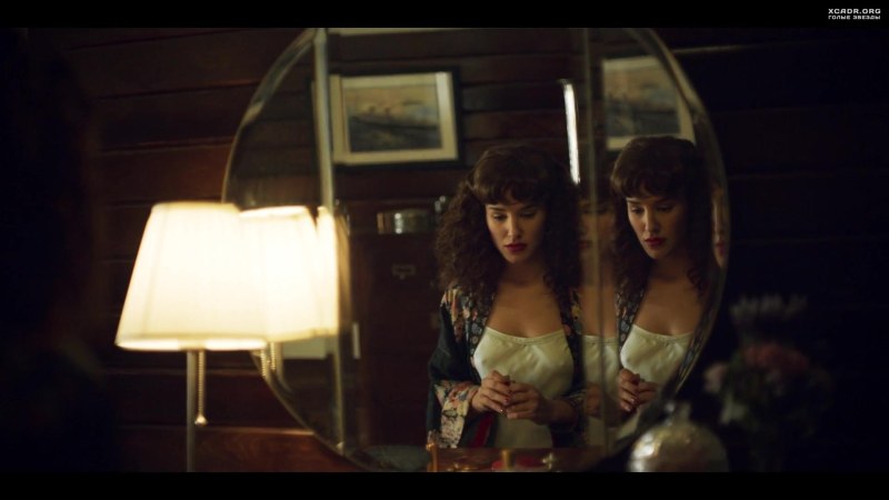 Laura Harring breasts