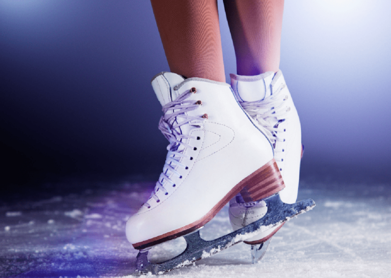 Ashley Wagner skater