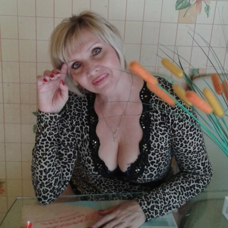 Adult women from social networks