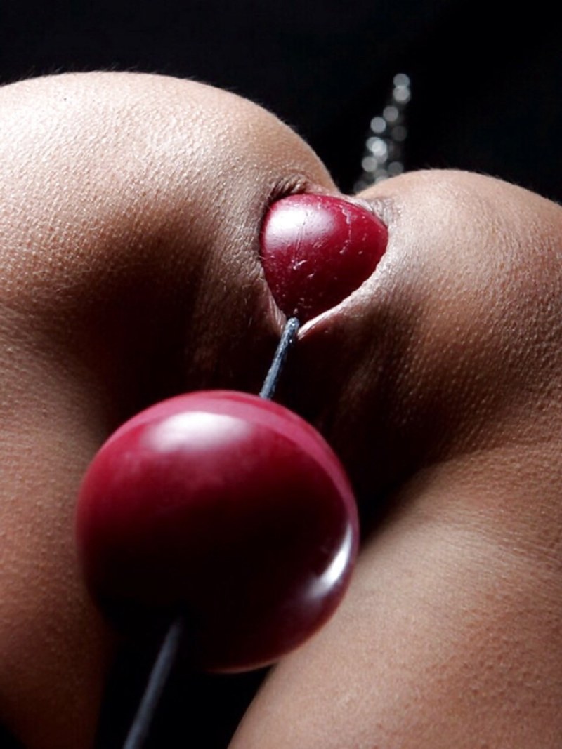 Sasha Gray anal balls