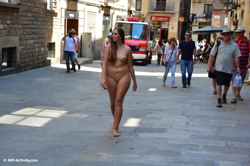 Naked girls on the streets of St. Petersburg