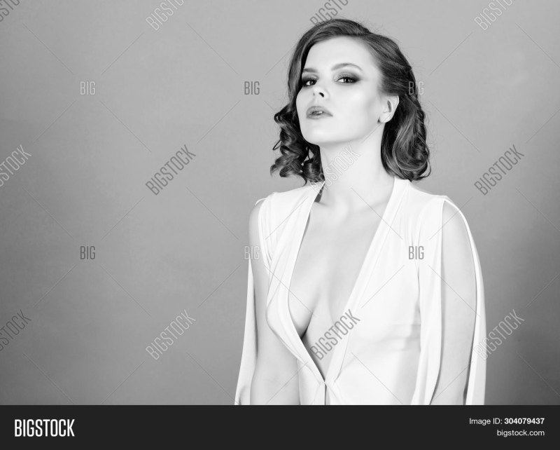 Svetlana Abramova is naked