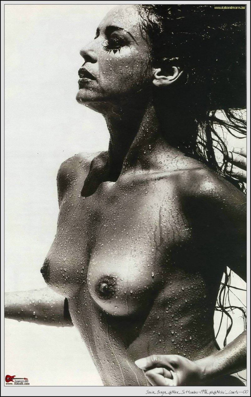 Naked naked Alice Braga