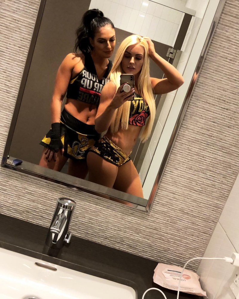 Amanda Rose Big breasts