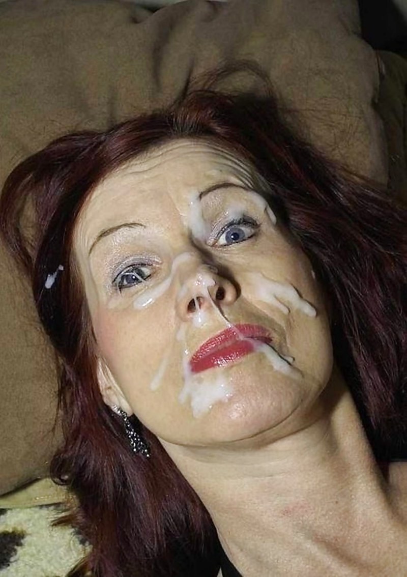 Mature women cum on the face