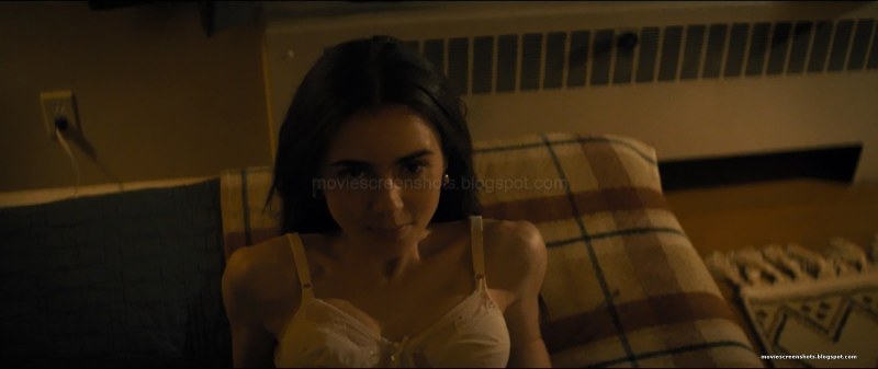 Pornovideo Lily Collins