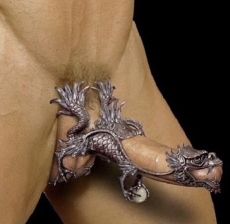 Men's intimate tattoos