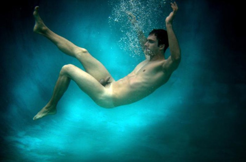Naked under water coarsely