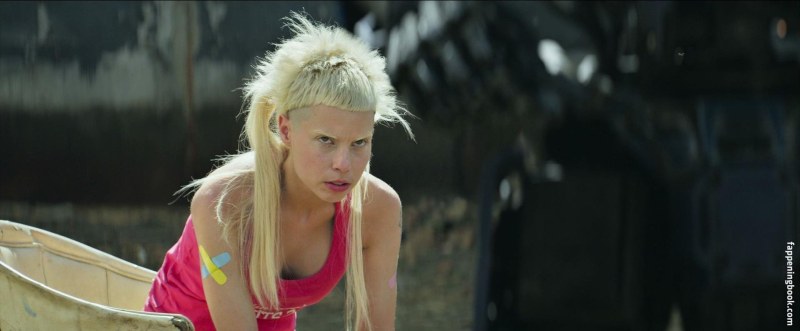 Die Antwoord Jolandi 18