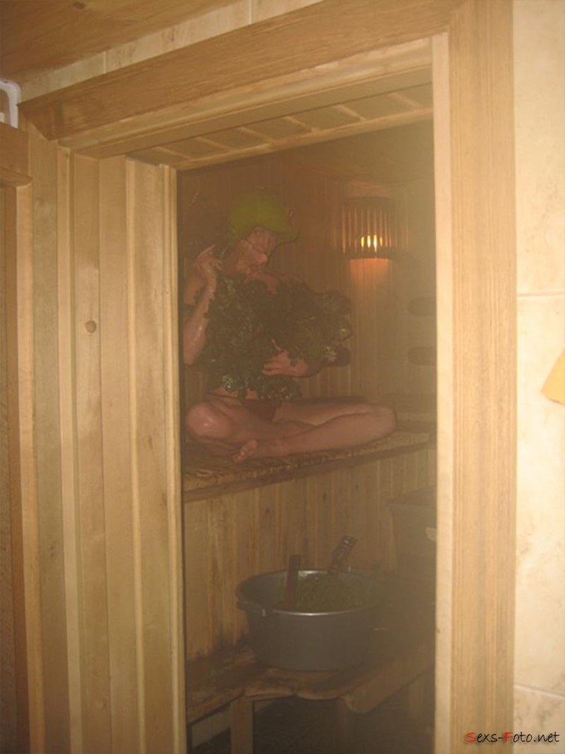 Anastasia Volochkova in the sauna