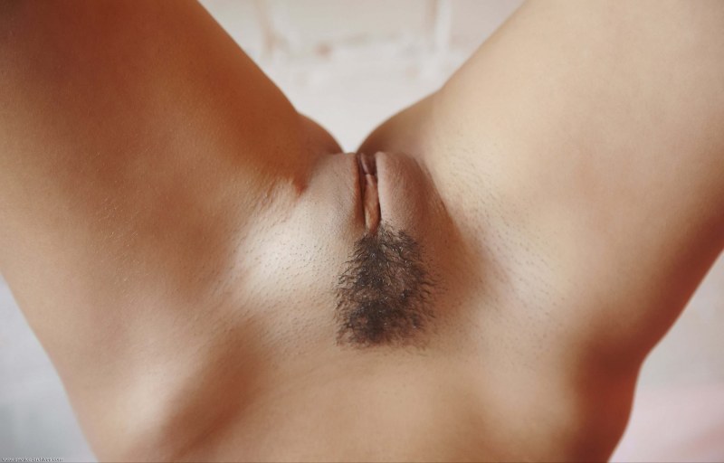 Intimate haircut women