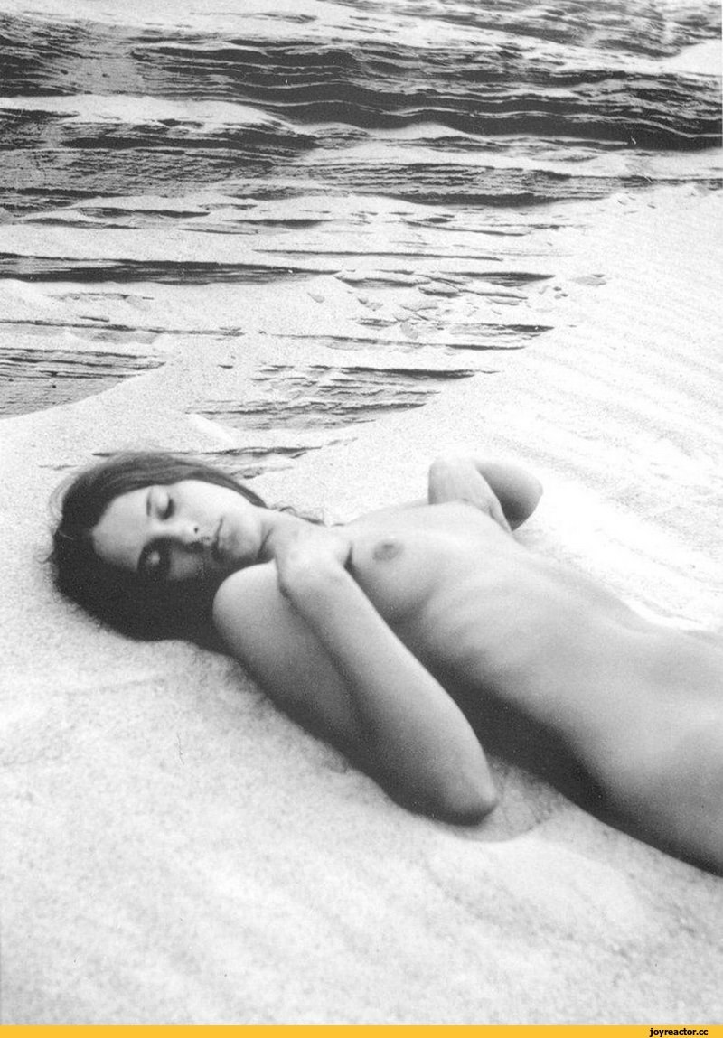 Naked Soviet schoolgirls