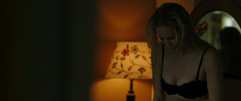 Louise Thompson photo