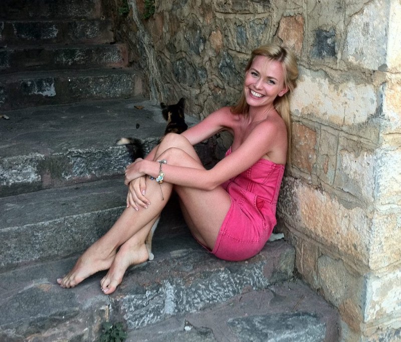 Trisha Helfer in underwear