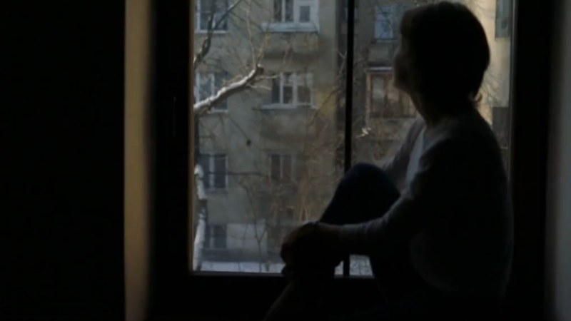 Looks at the door drawing