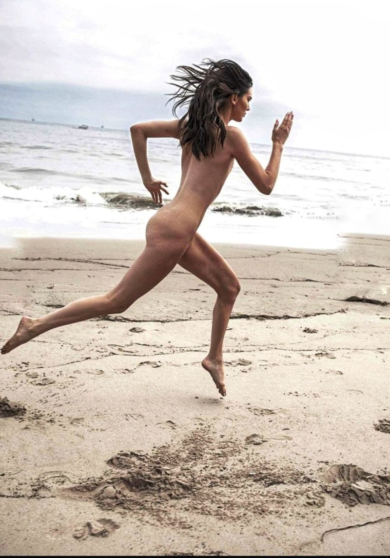 Supermodel Kendall Jenner Naked