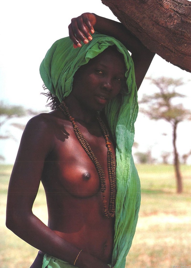 Beautiful naked African girls
