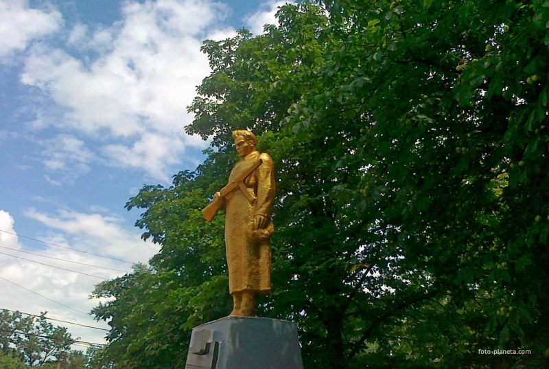 Monuments of the city of Rovenka of the Lugansk region