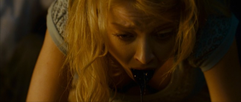 Elizabeth Arnua photo naked