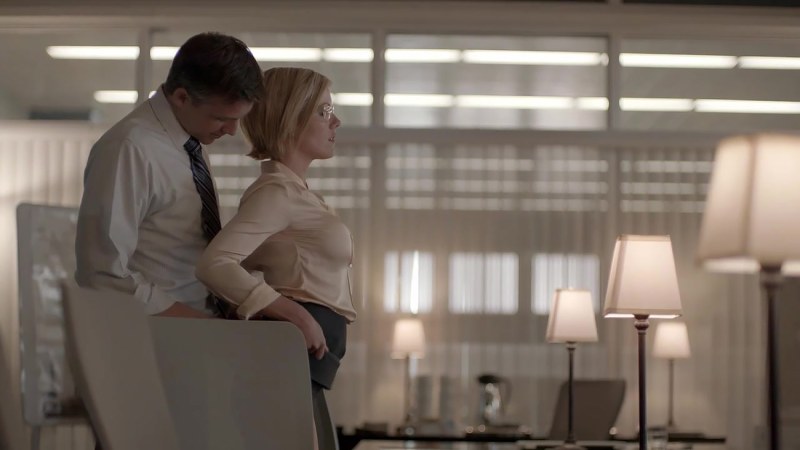 Kathleen Robertson Tits