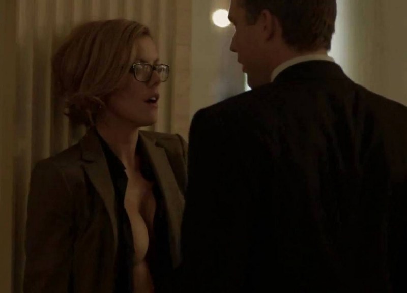 Kathleen Robertson - Boss S02 (2012) Film