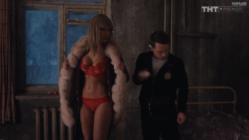 Yana Koshkina in the series Home arrest 2018