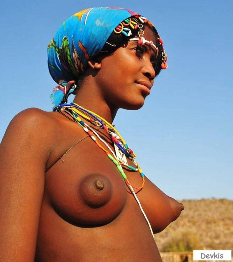 Beautiful naked African girls