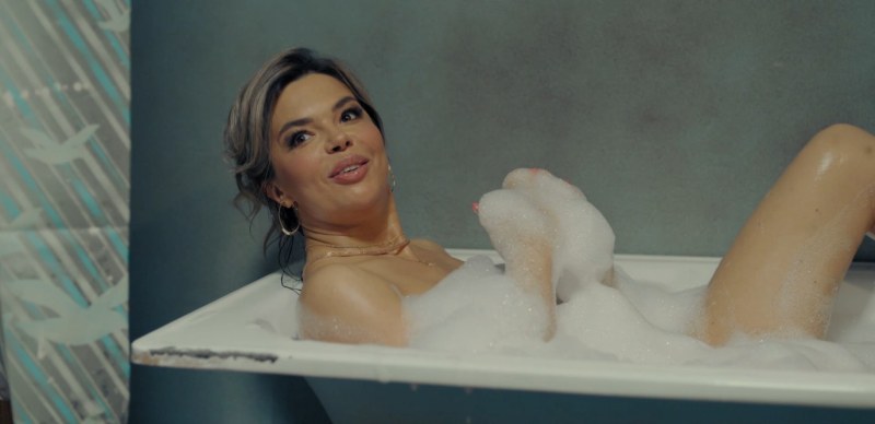 Helen Naked undressed