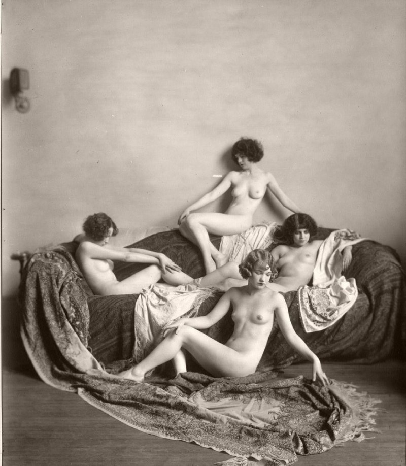 Vintage erotic pictures