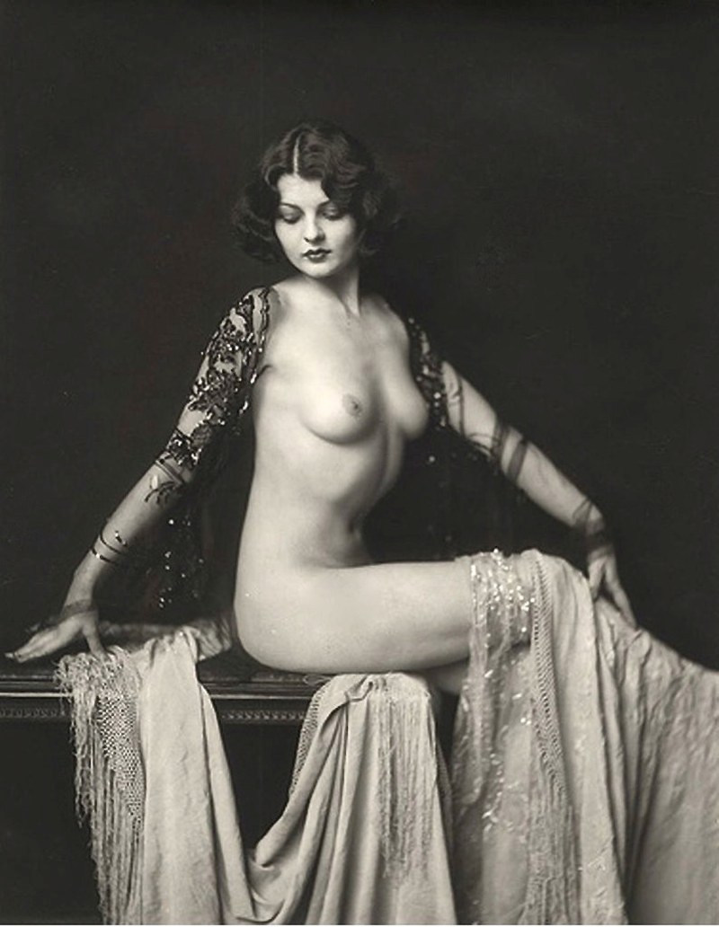 Naked women of the past