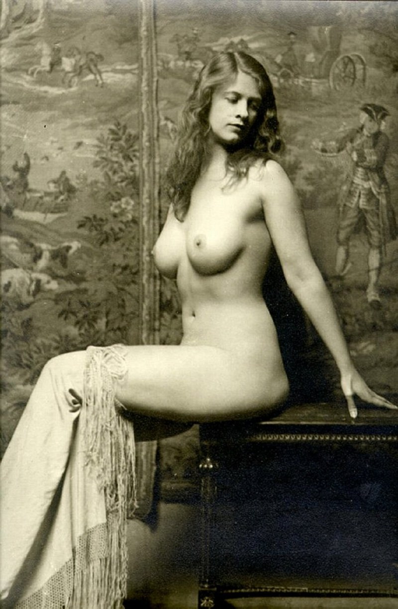 Naked women of the last century