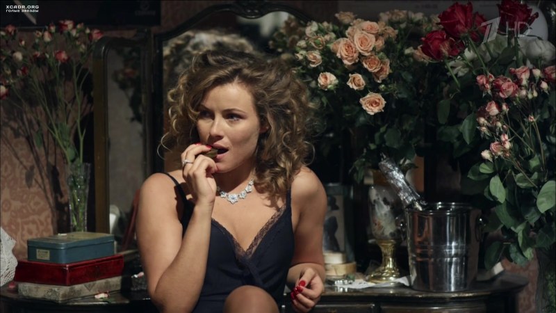 Elena Lisovskaya in a swimsuit