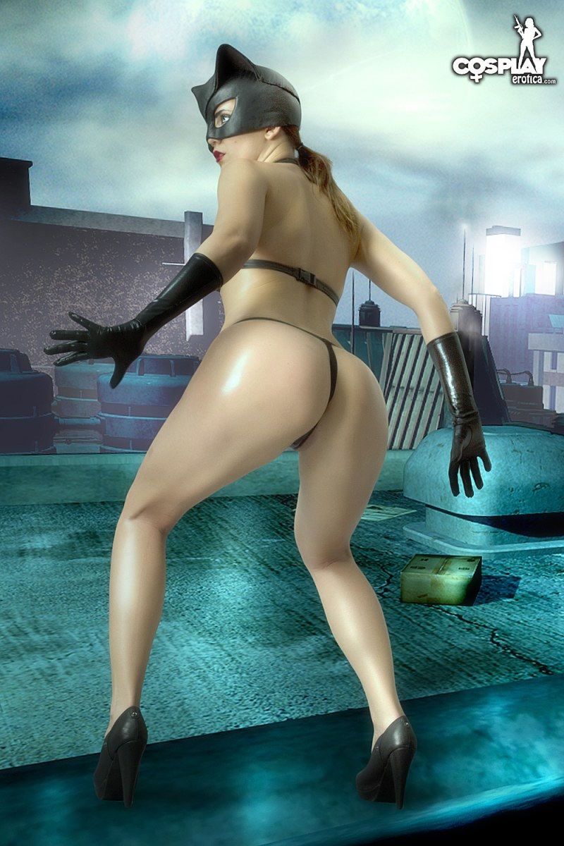 Holly Berry Woman Cat XXX