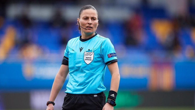 Anastasia Pustovova Arbiter