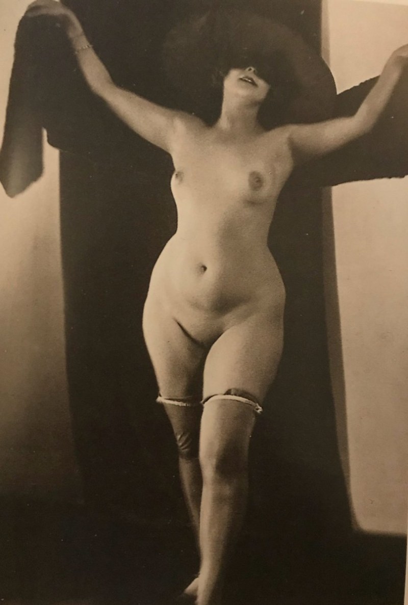 Pre -revolutionary lesbians