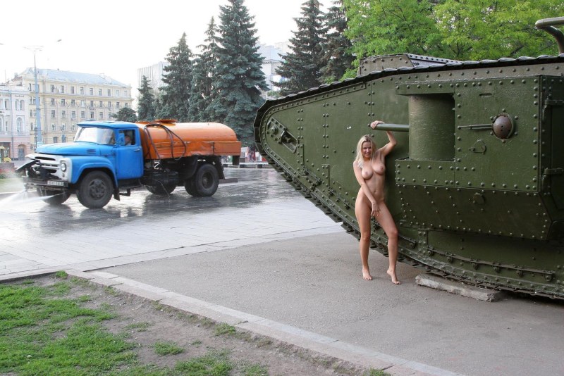 Naked girl on a tank